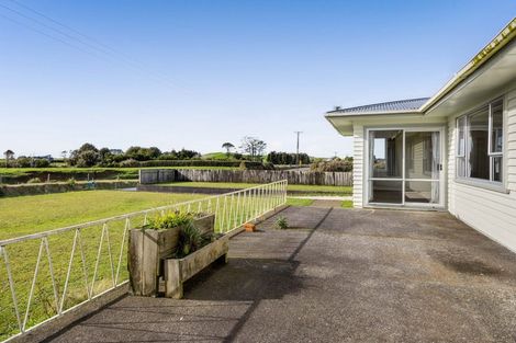 Photo of property in 198 Beaconsfield Road, Midhirst, Stratford, 4394