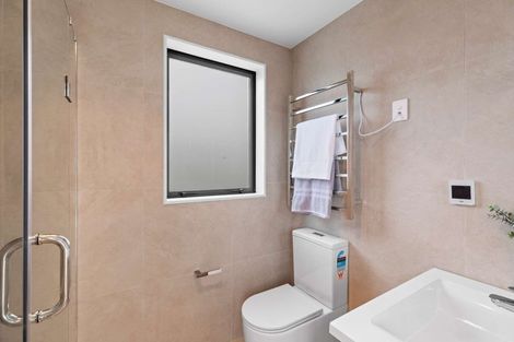 Photo of property in 20a Seine Road, Forrest Hill, Auckland, 0620