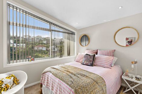 Photo of property in 3b Shalimar Crescent, Khandallah, Wellington, 6035