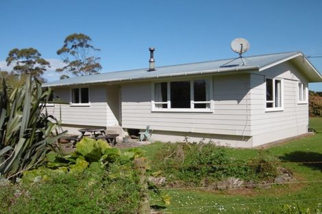 Photo of property in 403 Tauraroa Road, Maungakaramea, Whangarei, 0178