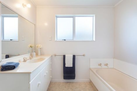 Photo of property in 50 Lotus Avenue, Mount Maunganui, 3116