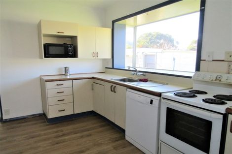 Photo of property in 92 Pine Avenue, Ebdentown, Upper Hutt, 5018