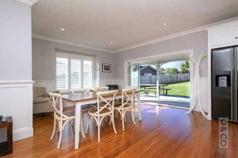 Photo of property in 33 Ara Kakara Avenue, Huapai, Kumeu, 0810