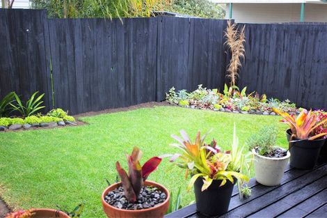 Photo of property in 2/157 Verbena Road, Birkdale, Auckland, 0626