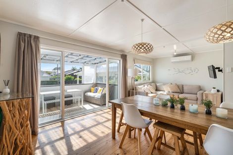Photo of property in 213a Sylvia Road, Whangamata, 3620