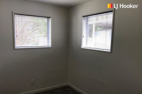 Photo of property in 27 Earls Road, Saint Clair, Dunedin, 9012