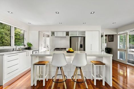 Photo of property in 5 Glentui Grove, Khandallah, Wellington, 6035