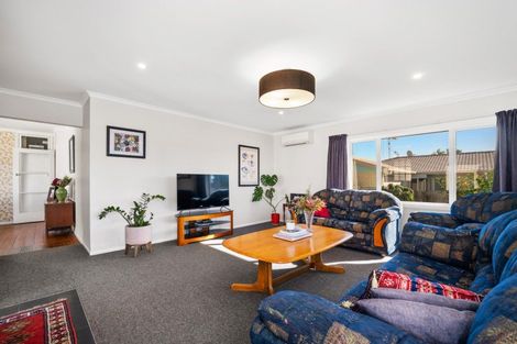 Photo of property in 54a Pemberton Crescent, Greerton, Tauranga, 3112