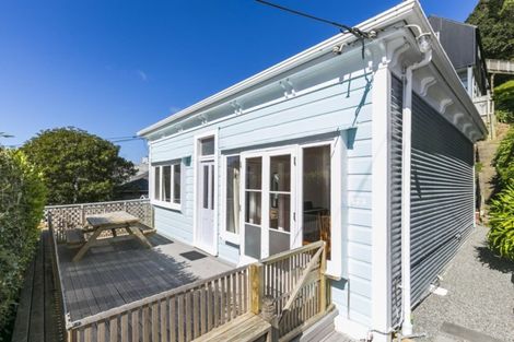 Photo of property in 173 Aro Street, Aro Valley, Wellington, 6021