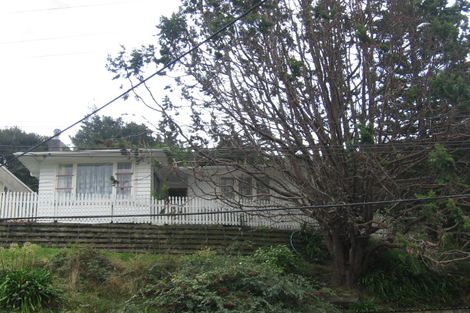 Photo of property in 67 Bird Grove, Stokes Valley, Lower Hutt, 5019