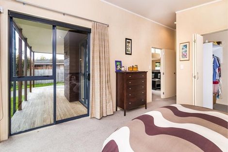 Photo of property in 63 Marina Terrace, Kinloch, Taupo, 3377