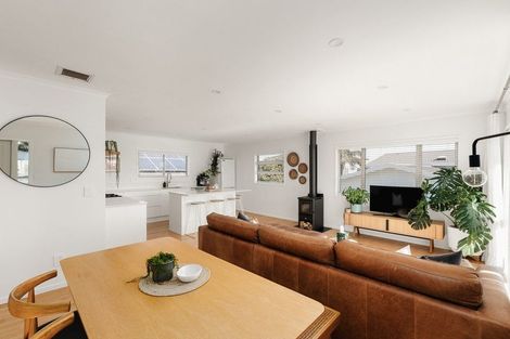 Photo of property in 1154b Papamoa Beach Road, Papamoa Beach, Papamoa, 3118