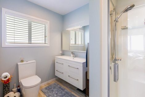 Photo of property in 21 Bell Street, Otane, 4202