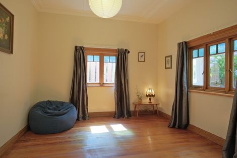 Photo of property in 27 Bruce Street, Roslyn, Dunedin, 9011