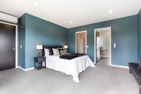 Photo of property in 35 Mike Smith Drive, Cambridge, 3434