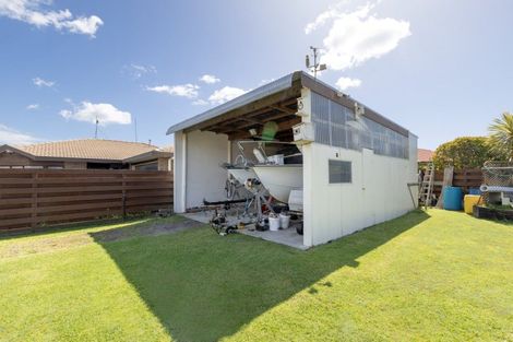 Photo of property in 27 Lotus Avenue, Mount Maunganui, 3116