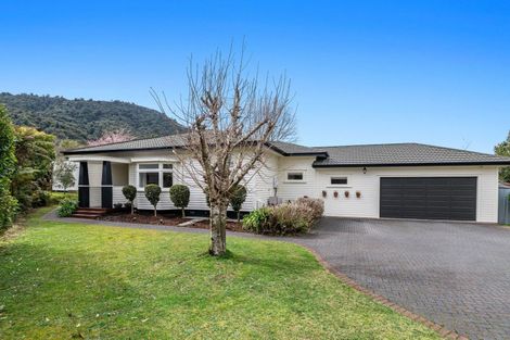 Photo of property in 24 Paul Street, Pukehangi, Rotorua, 3015