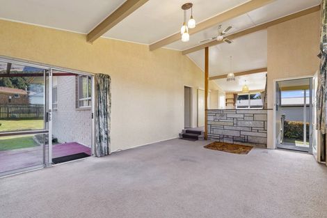 Photo of property in 3 Paterson Grove, Pukehangi, Rotorua, 3015