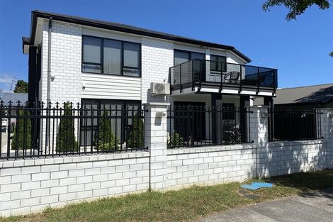 Photo of property in 33a Hamilton Road, Papatoetoe, Auckland, 2025