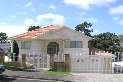 Photo of property in 47 Millstream Drive, Henderson, Auckland, 0610