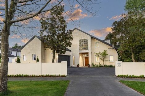 Photo of property in 30 Chateau Drive, Burnside, Christchurch, 8053