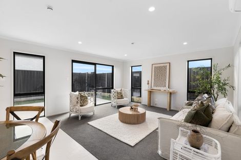 Photo of property in 67 Empire Crescent, Papamoa, 3118