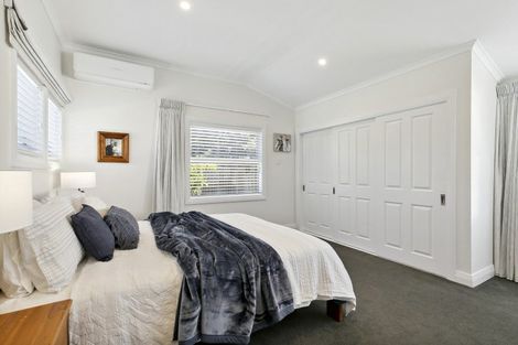 Photo of property in 96 Cashmere Avenue, Khandallah, Wellington, 6035