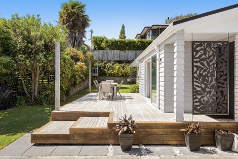 Photo of property in 16 Shelley Street, Otumoetai, Tauranga, 3110
