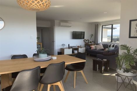 Photo of property in 21 Waterside Drive, Pyes Pa, Tauranga, 3112