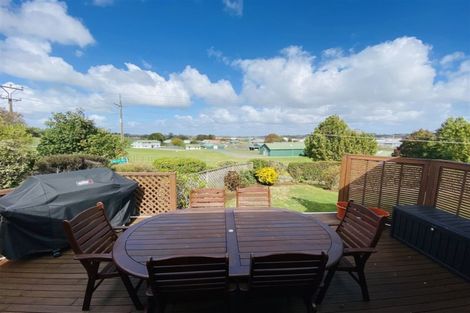 Photo of property in 1 Marvel Way, Pukekohe, 2120