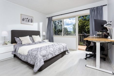 Photo of property in 1/3 Glenvar Road, Torbay, Auckland, 0630