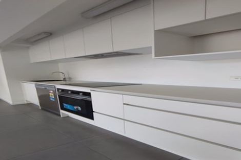 Photo of property in 18 Gretel Place, Hillcrest, Auckland, 0627