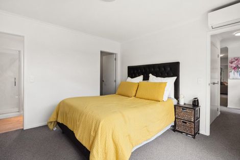 Photo of property in 39 Howden Drive, Jacks Point, 9371