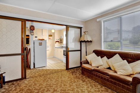 Photo of property in 123 Pembroke Street, Westown, New Plymouth, 4310