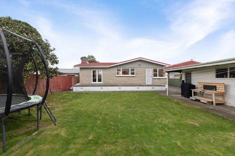Photo of property in 4 Edwards Place, Terrace End, Palmerston North, 4410