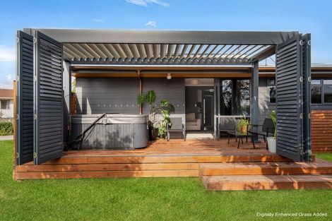 Photo of property in 53 Puriri Crescent, Edgecumbe, 3120