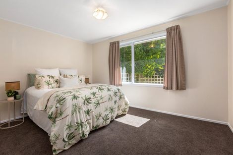 Photo of property in 105 Parkvale Road, Karori, Wellington, 6012
