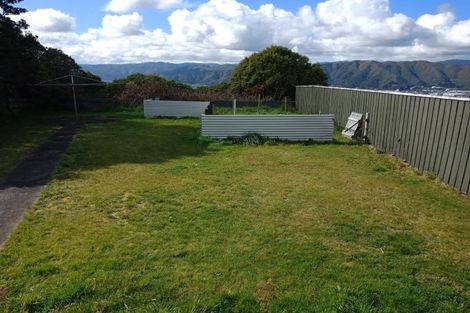 Photo of property in 102 Dowse Drive, Maungaraki, Lower Hutt, 5010
