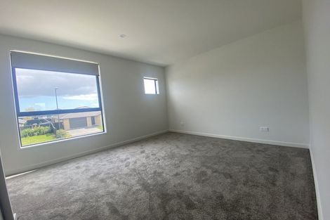 Photo of property in 5/6 Skibbereen Drive, Halswell, Christchurch, 8025