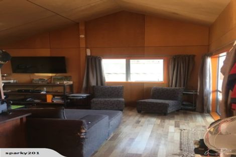 Photo of property in 175 Hanham Road, Kumeu, 0891