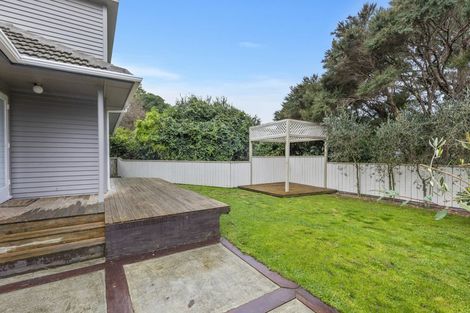 Photo of property in 40 Holborn Drive, Stokes Valley, Lower Hutt, 5019