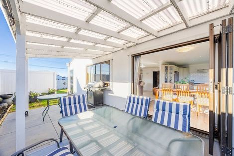 Photo of property in 49a Meeanee Road, Taradale, Napier, 4112