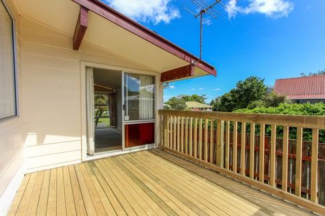 Photo of property in 17 Rewarewa Street, Owhata, Rotorua, 3010