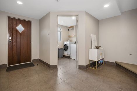 Photo of property in 37 Burrows Street, Tauranga South, Tauranga, 3112