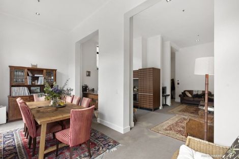 Photo of property in Augusta Apartments, 7/254 Willis Street, Te Aro, Wellington, 6011