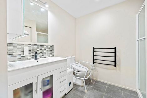 Photo of property in 1/26 Oneroa Road, East Tamaki, Auckland, 2013