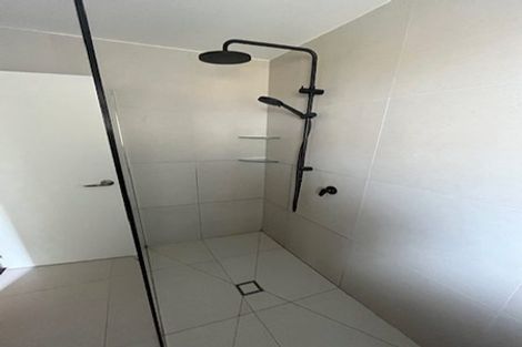 Photo of property in 1/7 Classic Grove, Bayview, Auckland, 0629