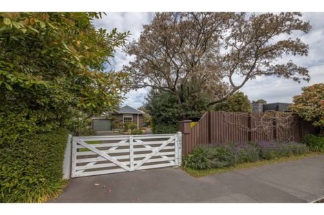Photo of property in 105a Hinau Street, Riccarton, Christchurch, 8041