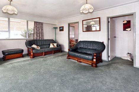 Photo of property in 3/2 Routley Drive, Glen Eden, Auckland, 0602