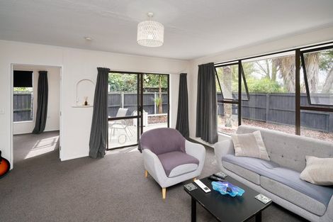 Photo of property in 2/33 Seymour Street, Hornby, Christchurch, 8042